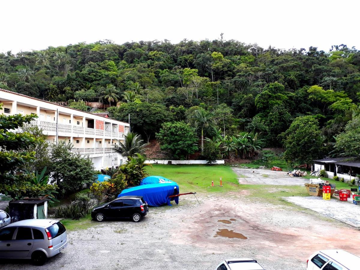 Hotel Pelicano Ilhabela Quarto foto